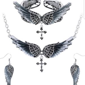 "NEW" in original packaging ~ Angel Wing Jewelry